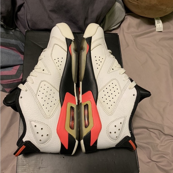 Jordan 6 Low “Infrared”
Size 6.5Y / 8 womens - Picture 4 of 7